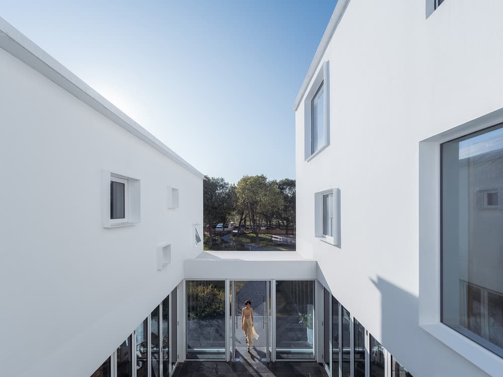 The White Section Homestay by Wutopia Lab 