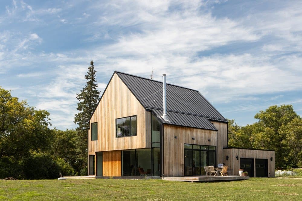 Minnedosa House by Design-Built