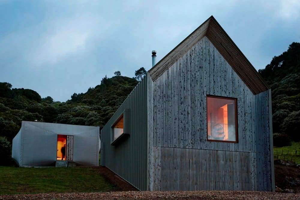 Awaawaroa Bay Off-Grid House by Cheshire Architects
