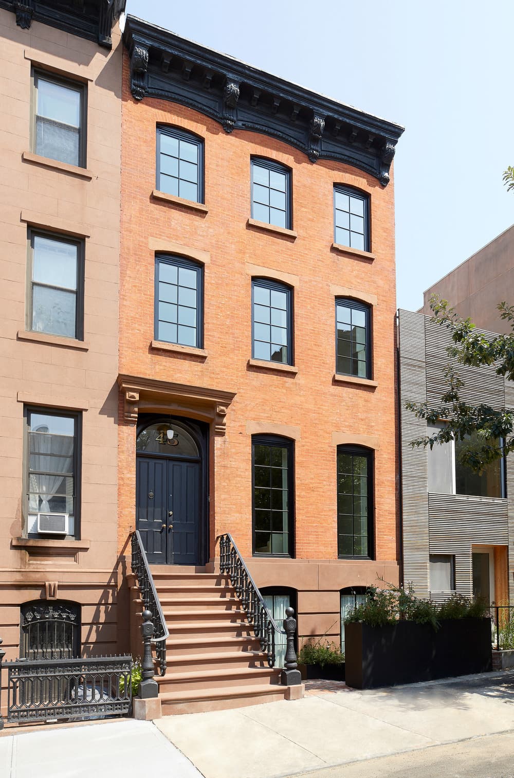 Cube | House in Historic Brownstone Brooklyn, New York