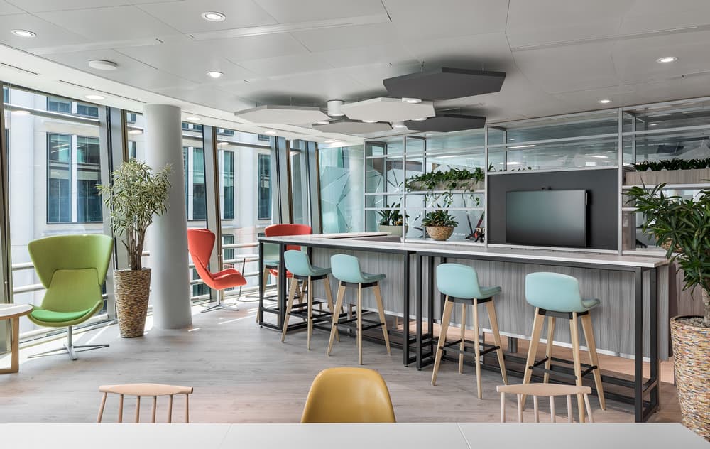 Private Financial Services Client - Office by Oktra London