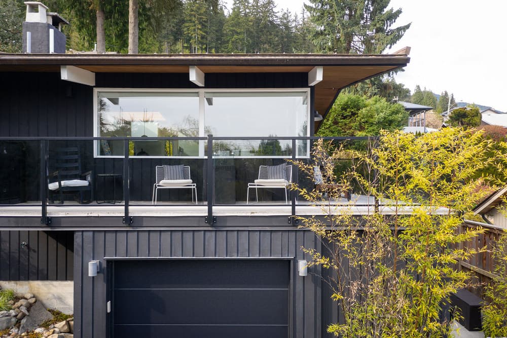 Kit House - A Stunning Mid-Century Renovation in North Vancouver