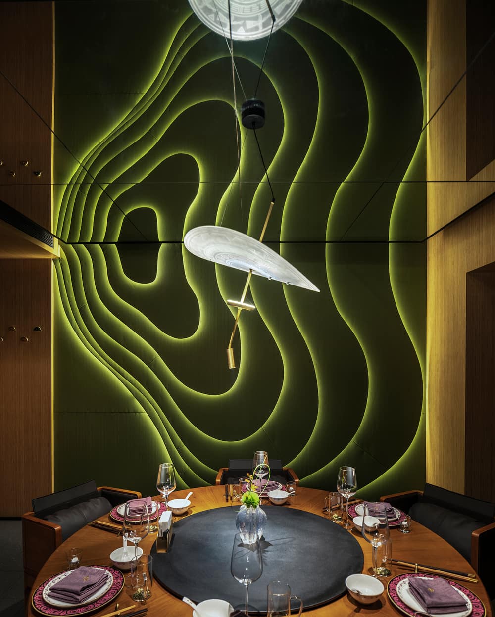 Guangxi Yan Restaurant by Wuxing Youxing Space Design