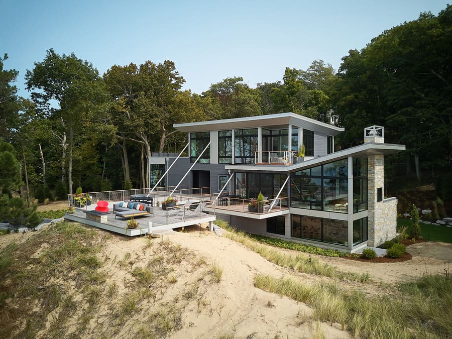 Brige Home by Robert J. Neylan Architects