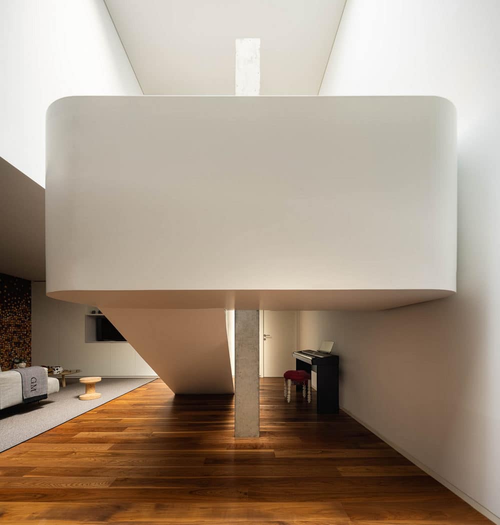 stairs to roof, Inception Architects Studio