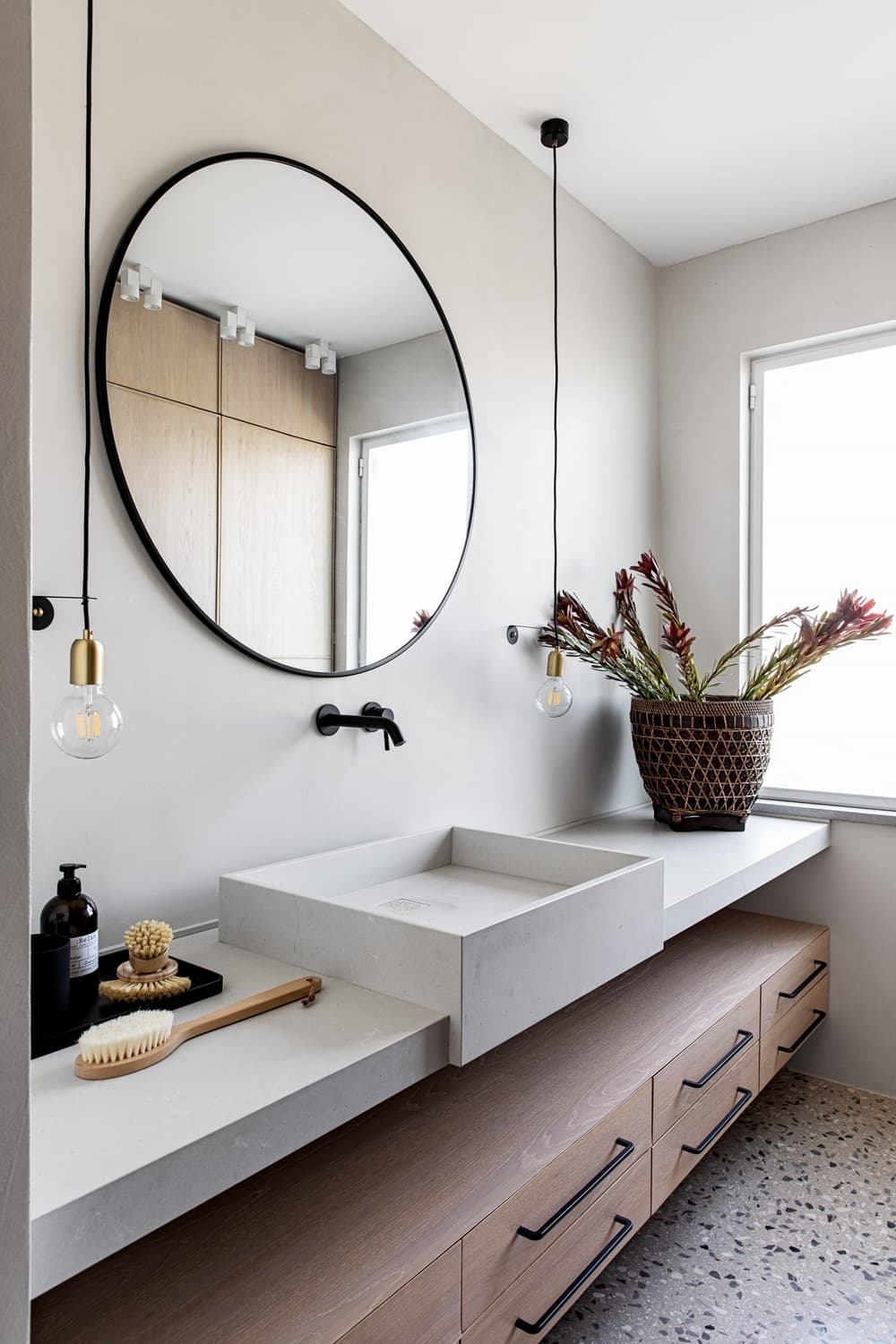 bathroom, minimalist