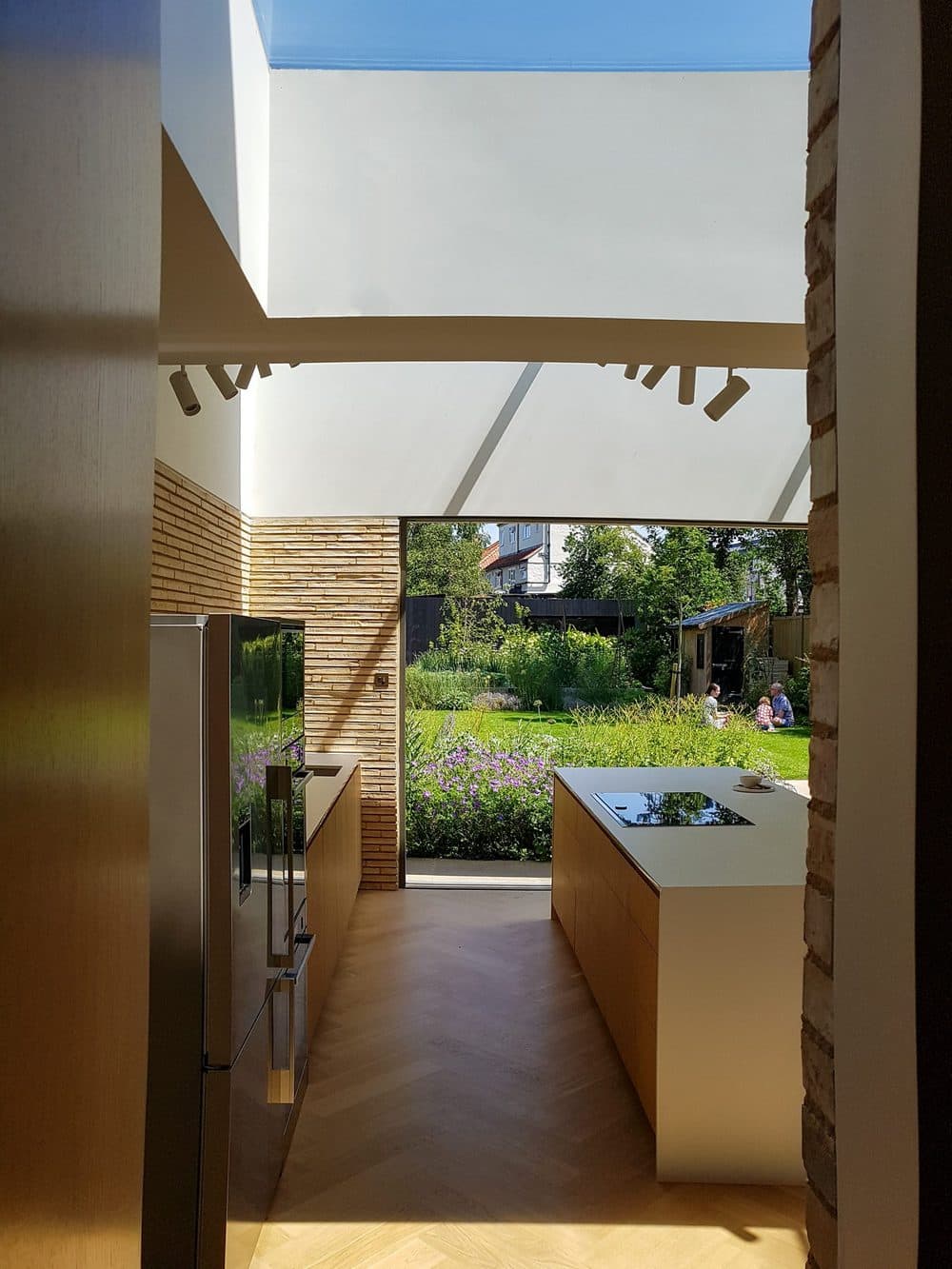 Sun Slice House by Neil Dusheiko Architects