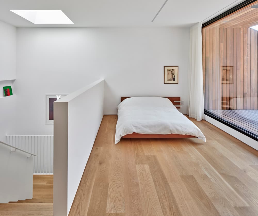 Tile House by Kohn Shnier Architects