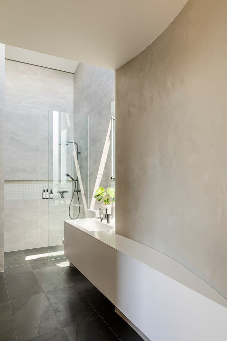 bathroom, Daniel Marshall Architects