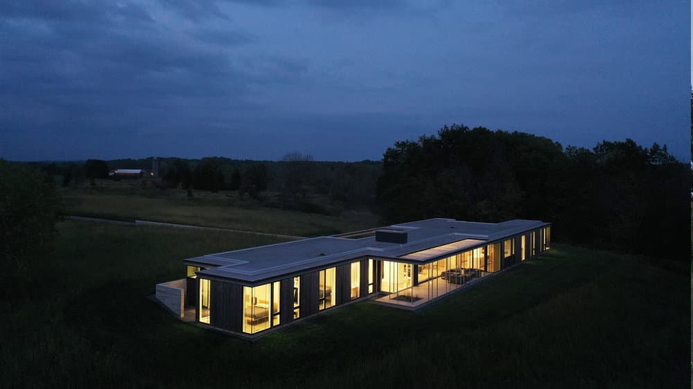 Kettle Moraine House by Johnsen Schmaling Architects