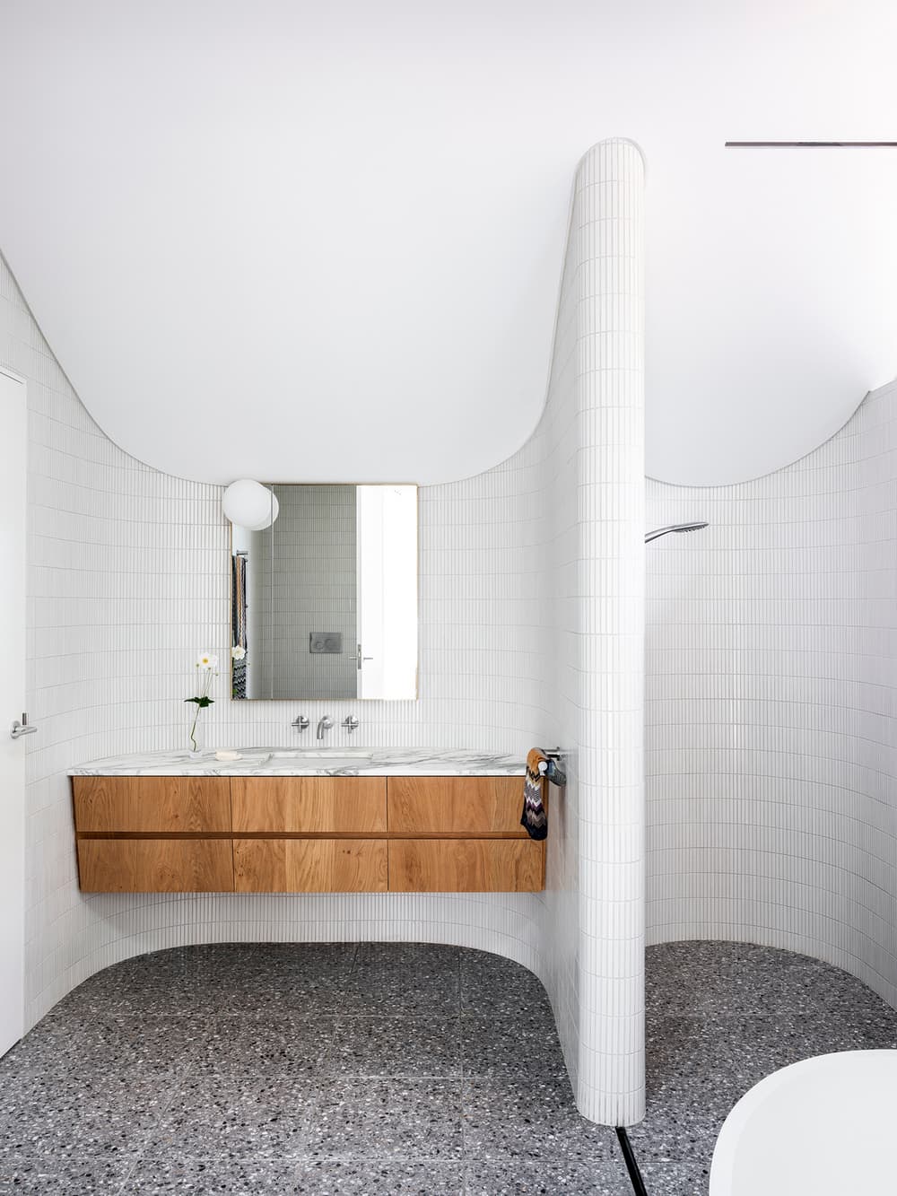 bathroom, Sam Crawford Architects
