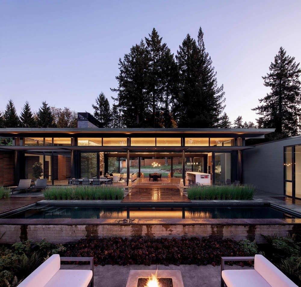 Glass Link House by Scott | Edwards Architecture