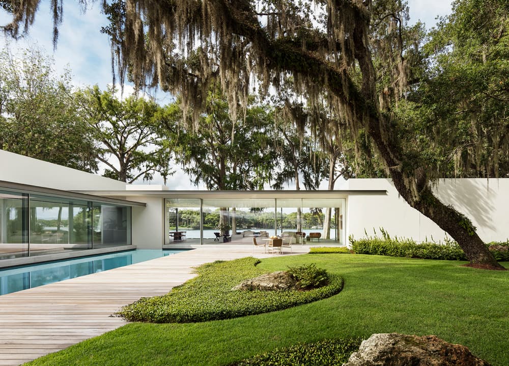Winter Park Lake House by JHID and Steven Harris Architects
