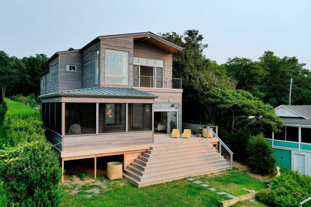 Jamesport Beach House by MESH Architectures