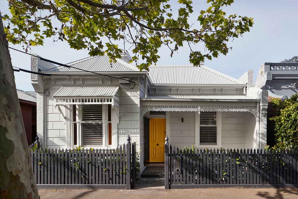 Addition to a Double-Fronted Weatherboard Home