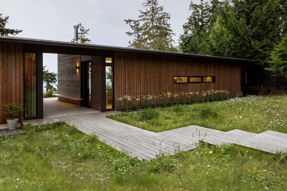 Whidbey Dogtrot in Washington by SHED Architecture & Design