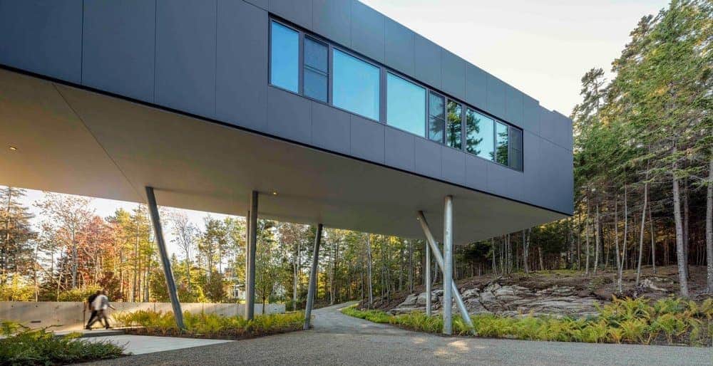 Ocean Cliffside Residence, Maine / Elliott Architects