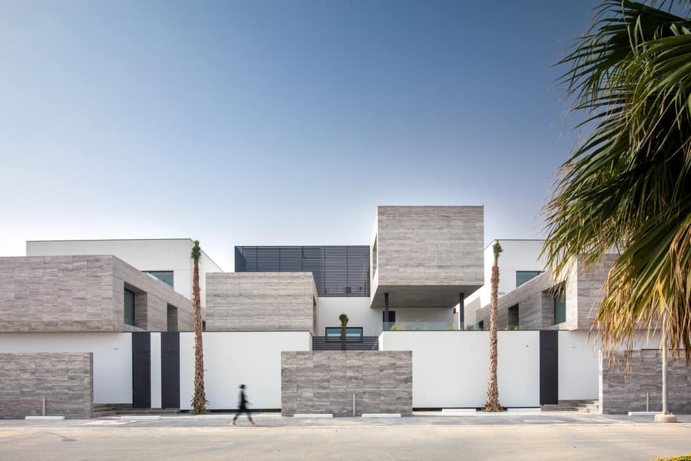 Three Independent Villas in Kuwait - Ternion by Studio Toggle