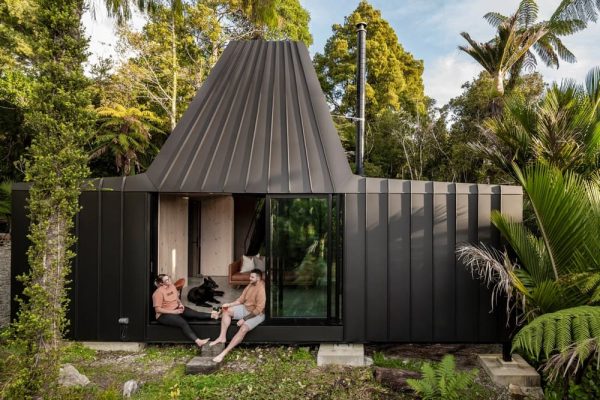 BIV Punakaiki Cabin, Fabric Architecture