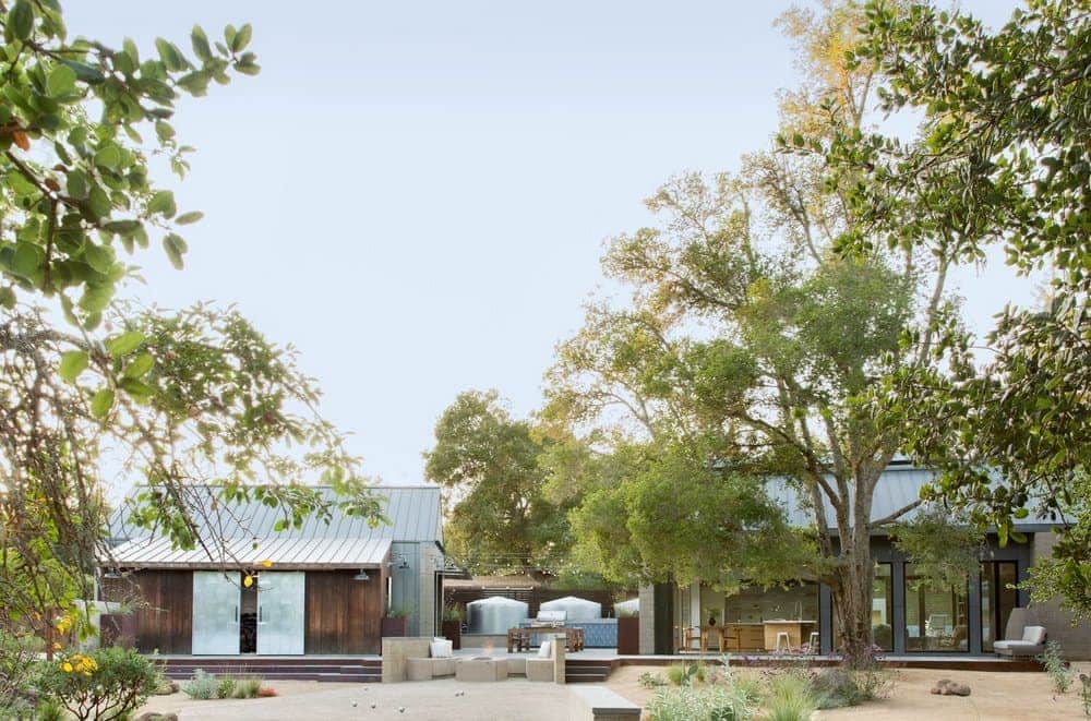 Sonoma Farmhaus by SKB Architects