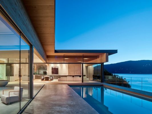 Four & Four House / Mcleod Bovell Modern Houses