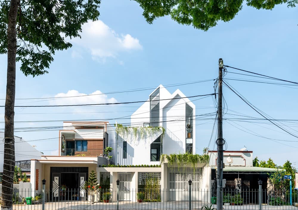 Gather House / Story Architecture
