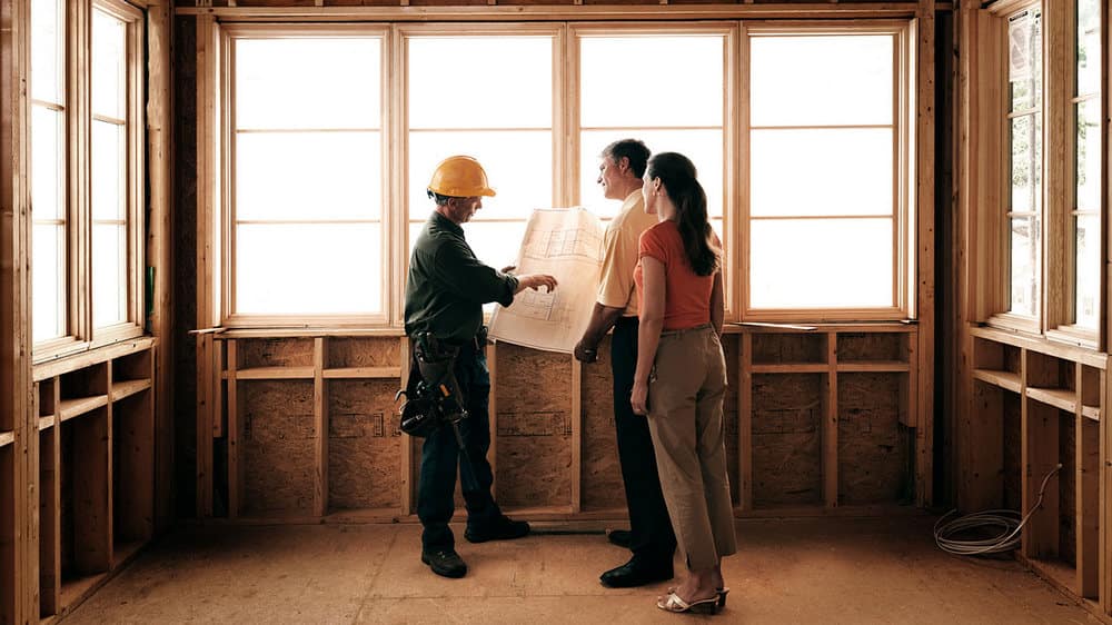 Building a Home: Tips to Lower Your Financial Risks