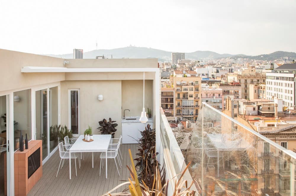 Arago Apartment, Barcelona / Miriam Barrio Studio