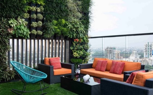 6 Interesting Ways You Can Decorate Your Home With Artificial Grass