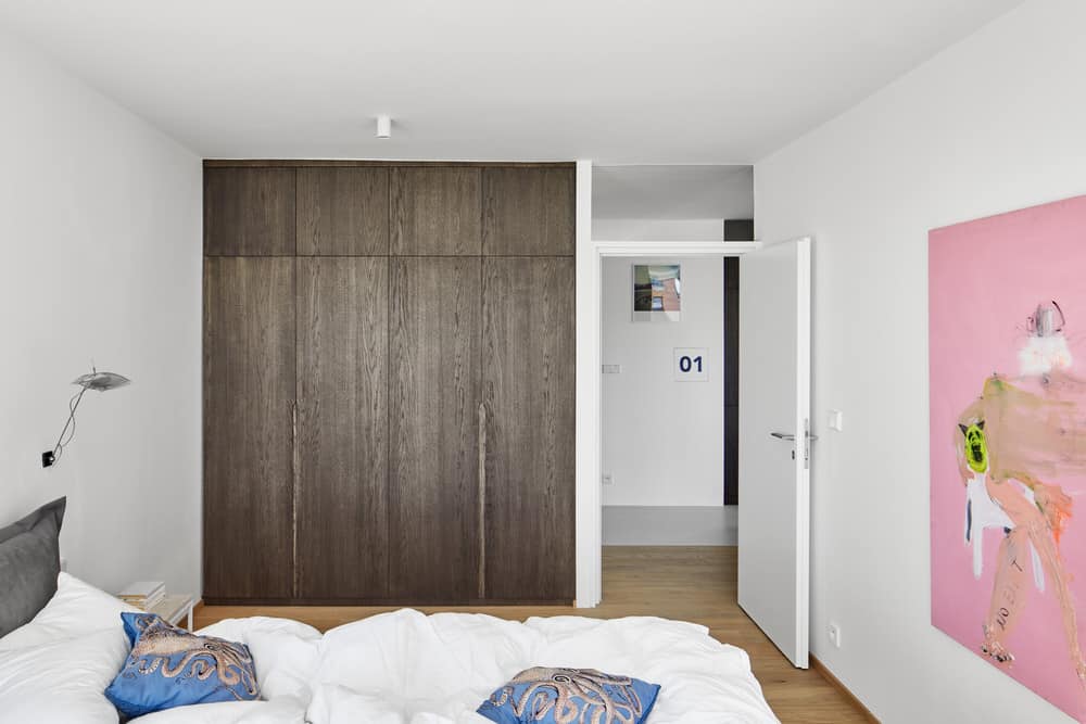 bedroom, Plus One Architects
