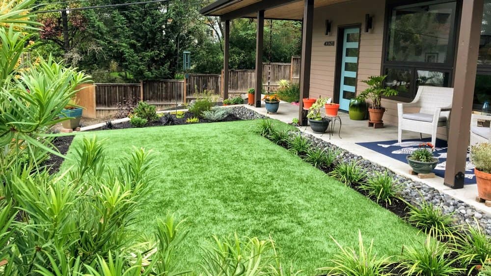 Designing a Low-Maintenance Garden with Artificial Grass