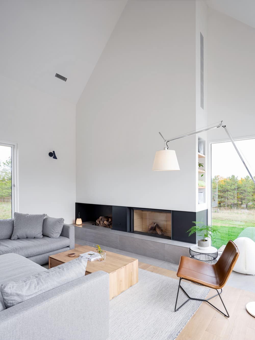 living room, Wanda Ely Architect Inc.