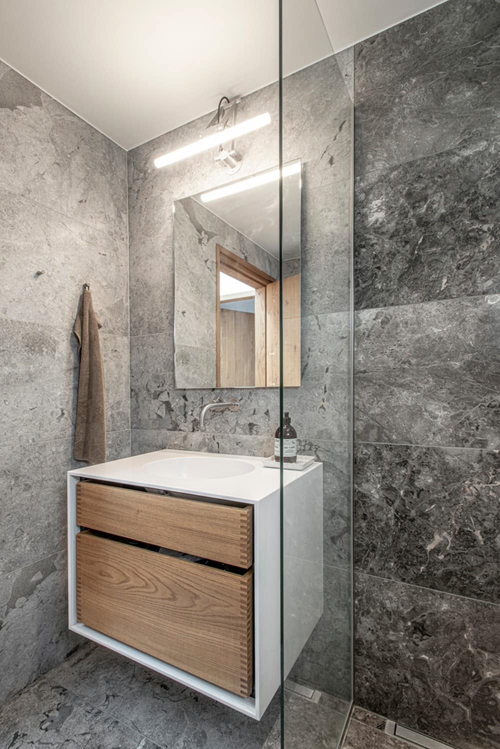 shower, C. F. Møller Architect