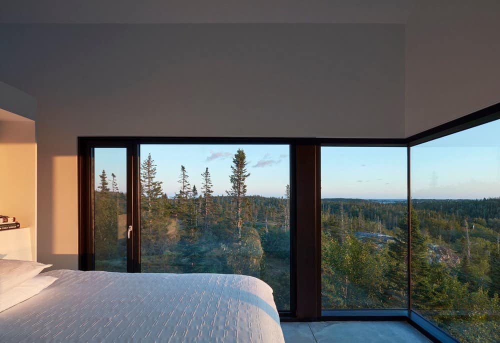 bedroom, MacKay-Lyons Sweetapple Architects