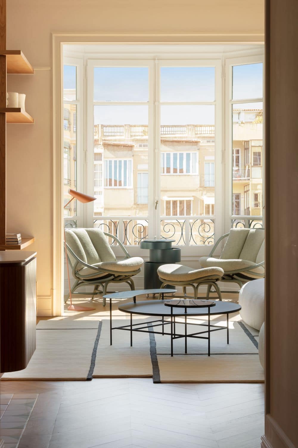 Mallorca Apartment / The Room Studio
