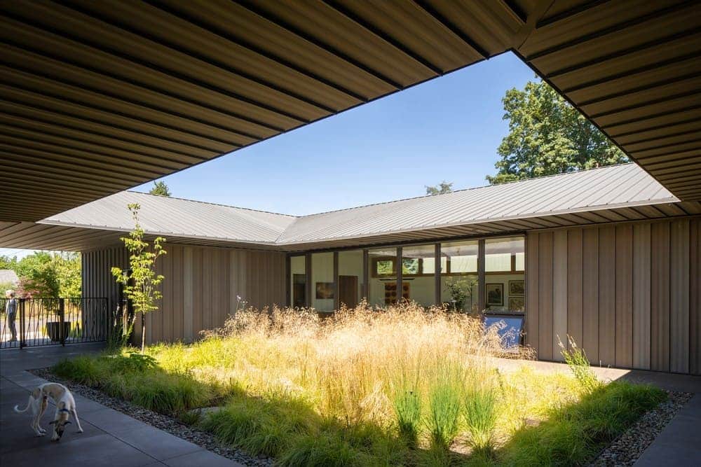 Meadow Residence / Waechter Architecture