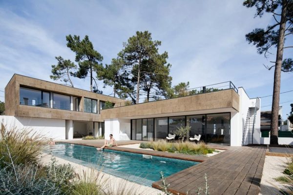 Aroeira Cork House / Inês Brandão Arquitectura