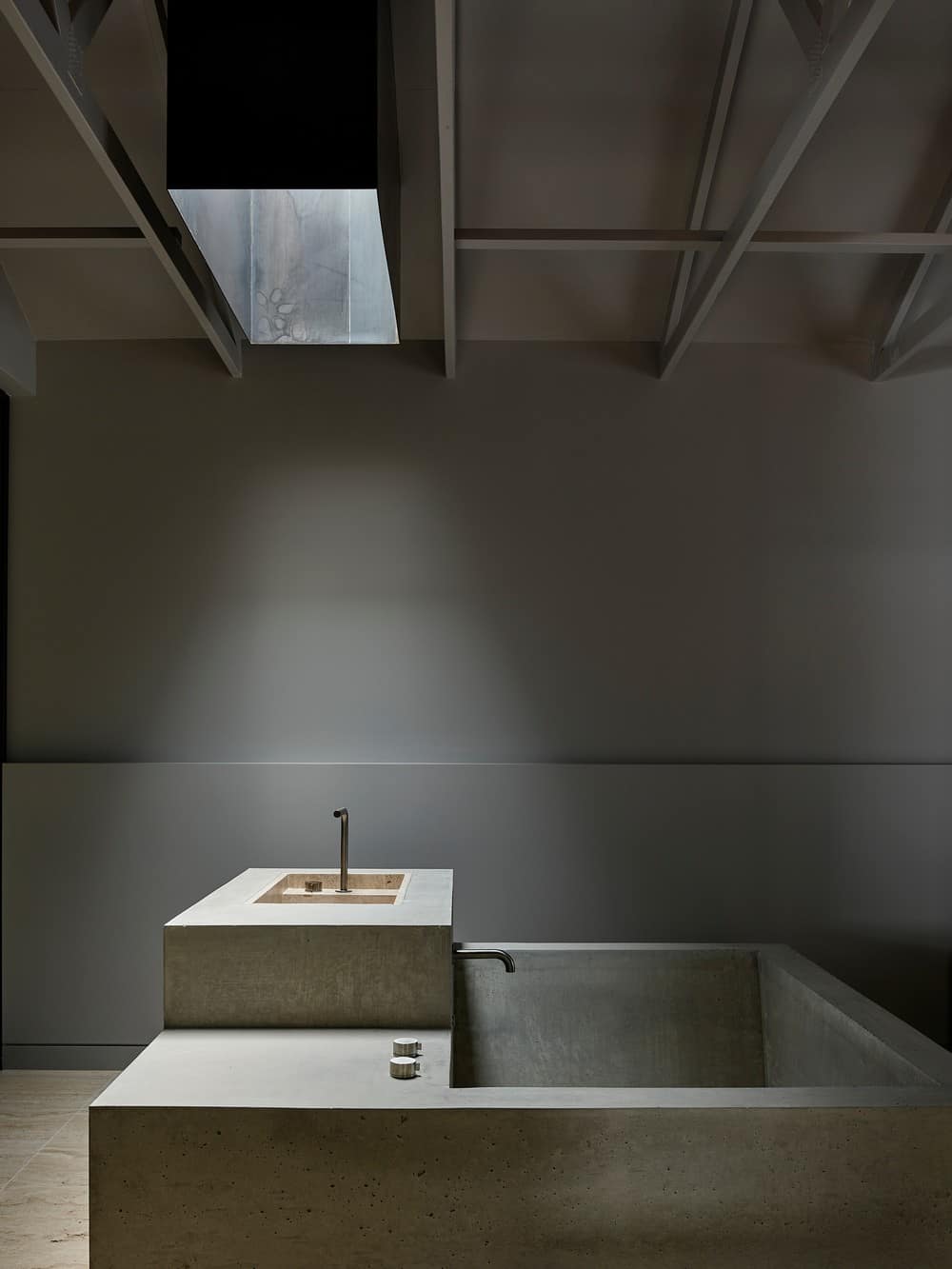 bathroom, Tom Robertson Architects