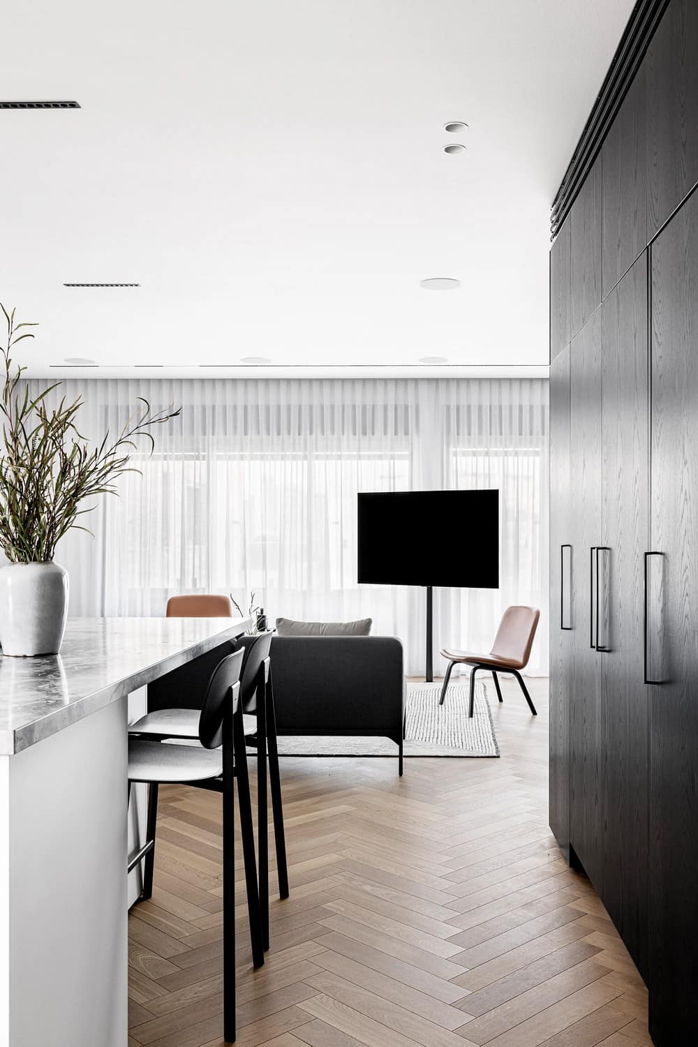 BN Apartment / Maya Sheinberger