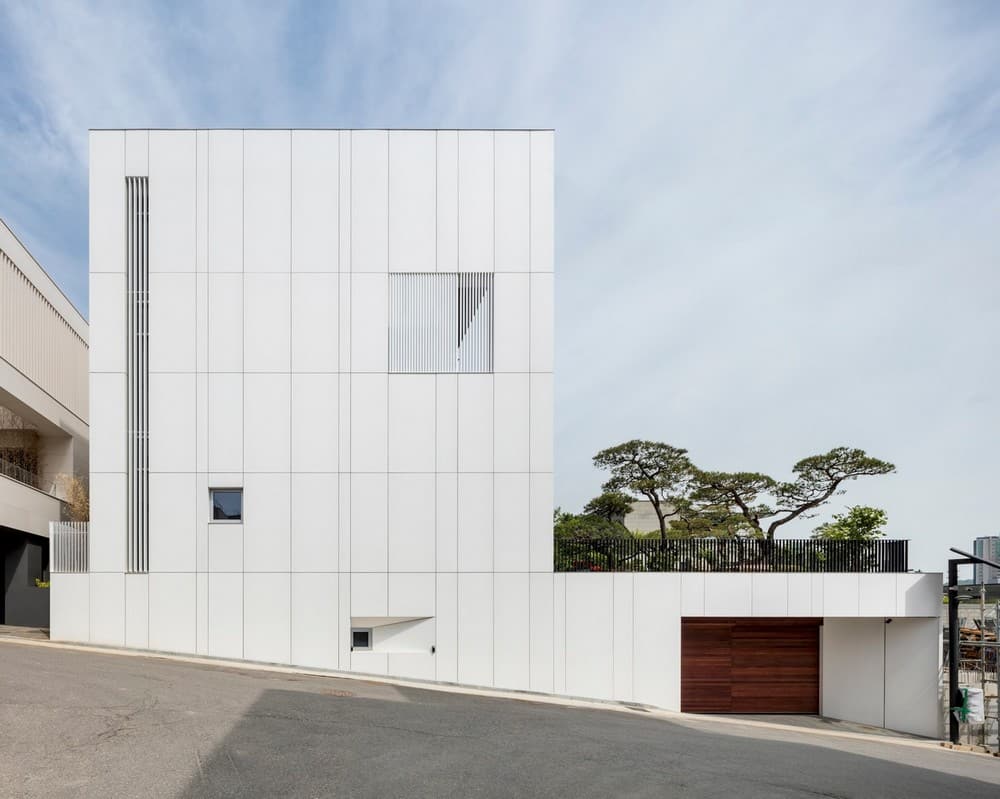 Multi Terrace House / Hyunjoon Yoo Architects