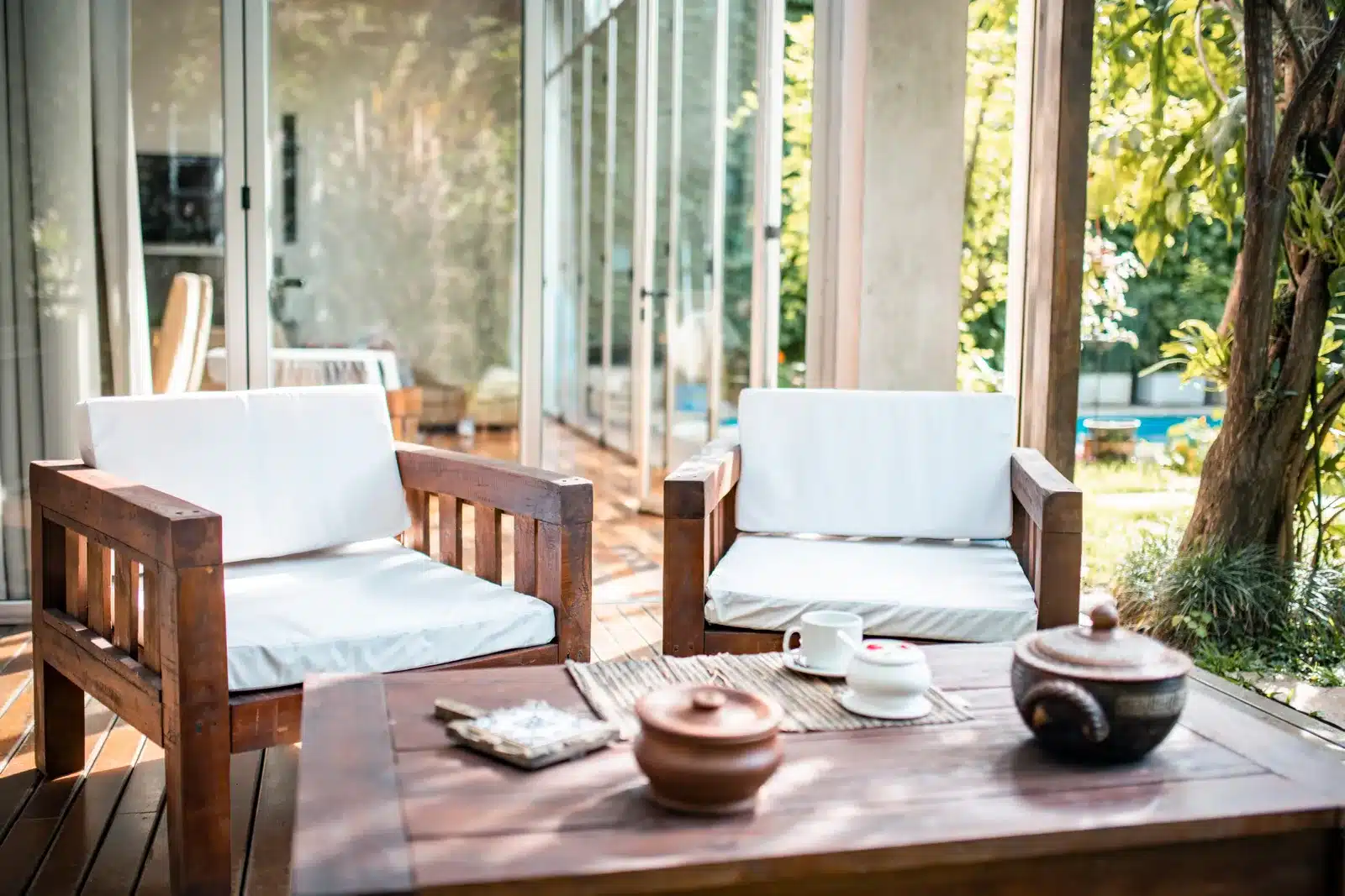 Discover the Perfect Blend of Comfort and Sophistication with Sustainable Outdoor Furnishings