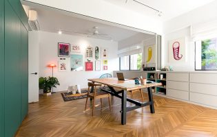 Colours of My Life Apartment / WY-TO architects