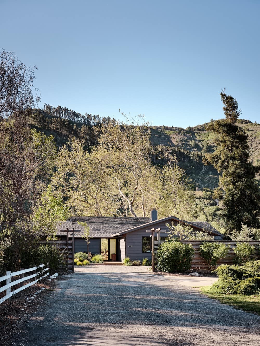 Carmel Valley Residence / Studio Schicketanz