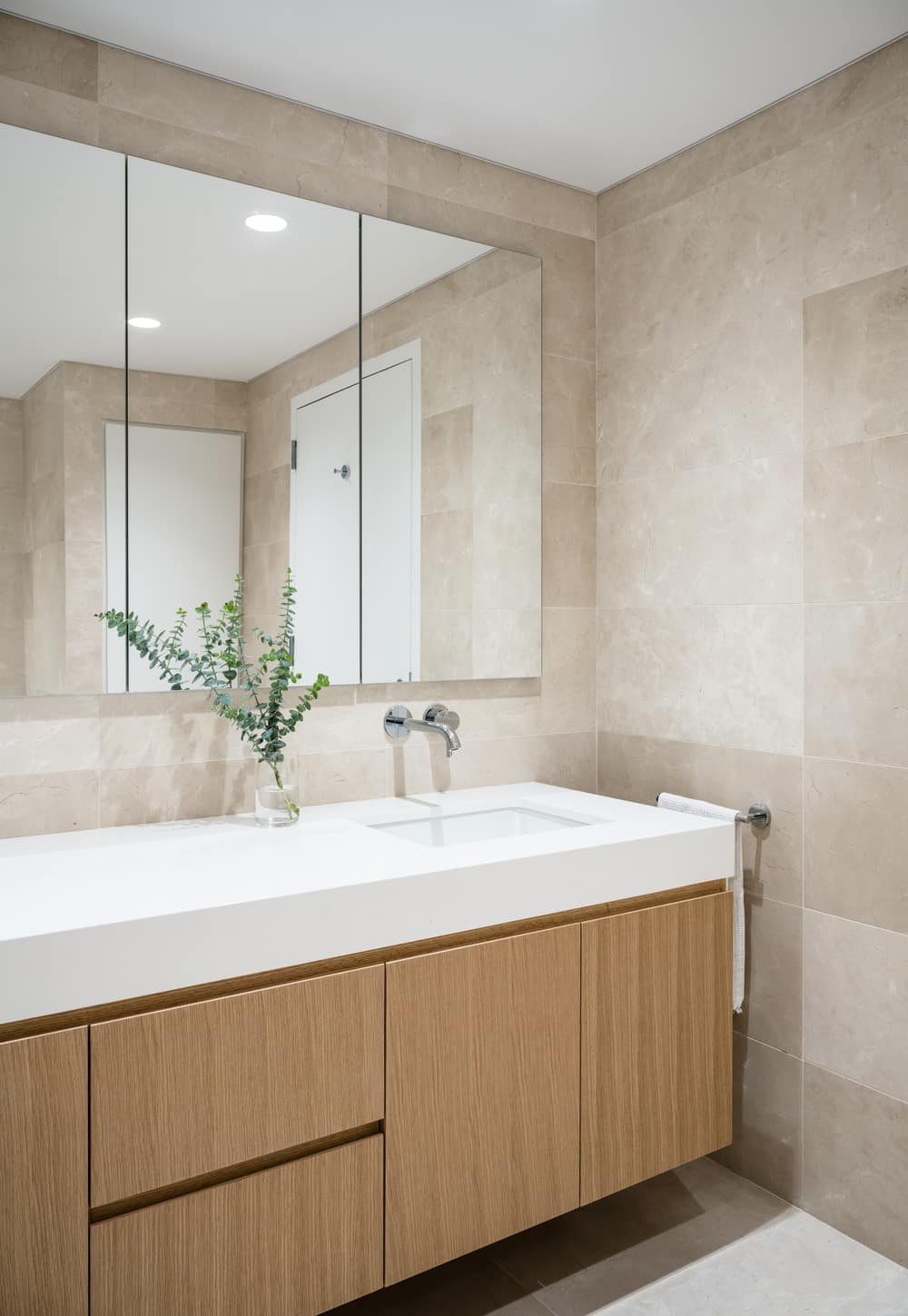 bathroom, Palmer Apartment / Fernando Fisbein Architect
