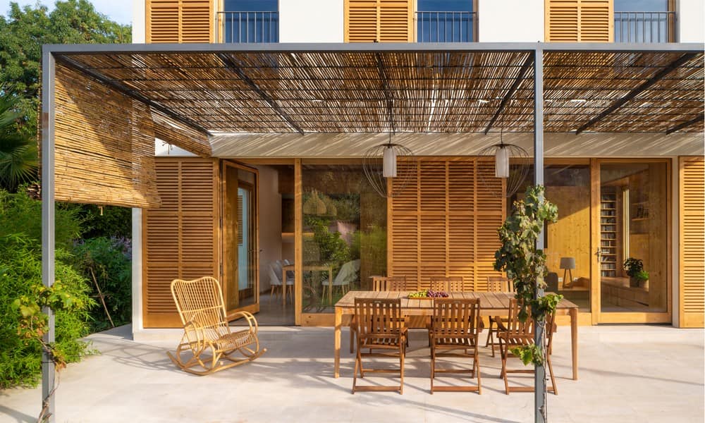 Puigpunyent Eco-Passive House / Miquel Lacomba Architects