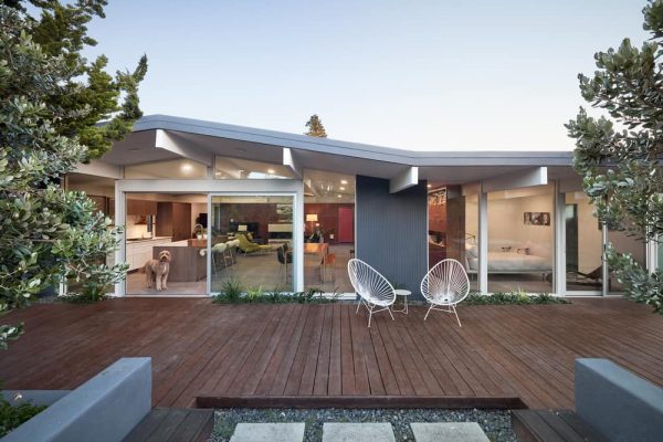 Eichler Great Room by Klopf Architecture