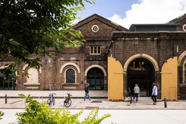 Locomotive Workshop / Sissons Architecture