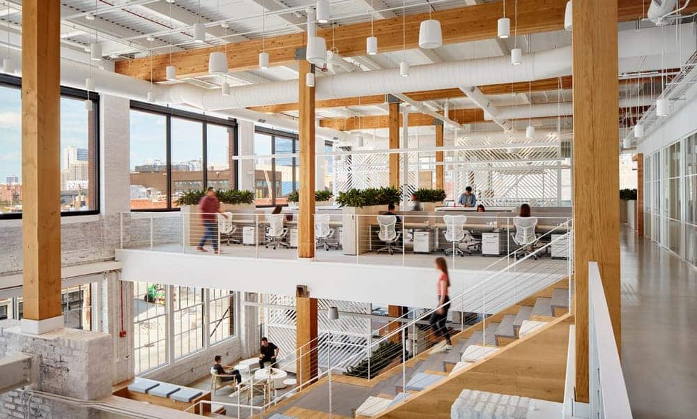 Dedicated Office Spaces vs. Coworking: Choosing the Right Workspace for Your Business