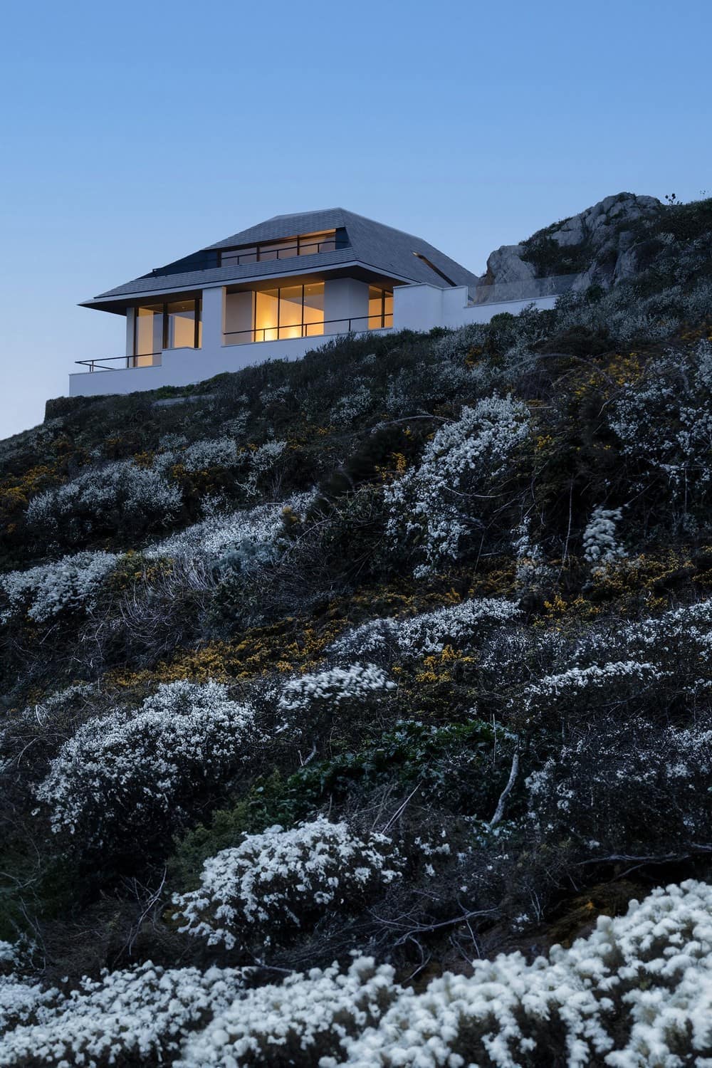 Cove Ridge House / Coffey Architects