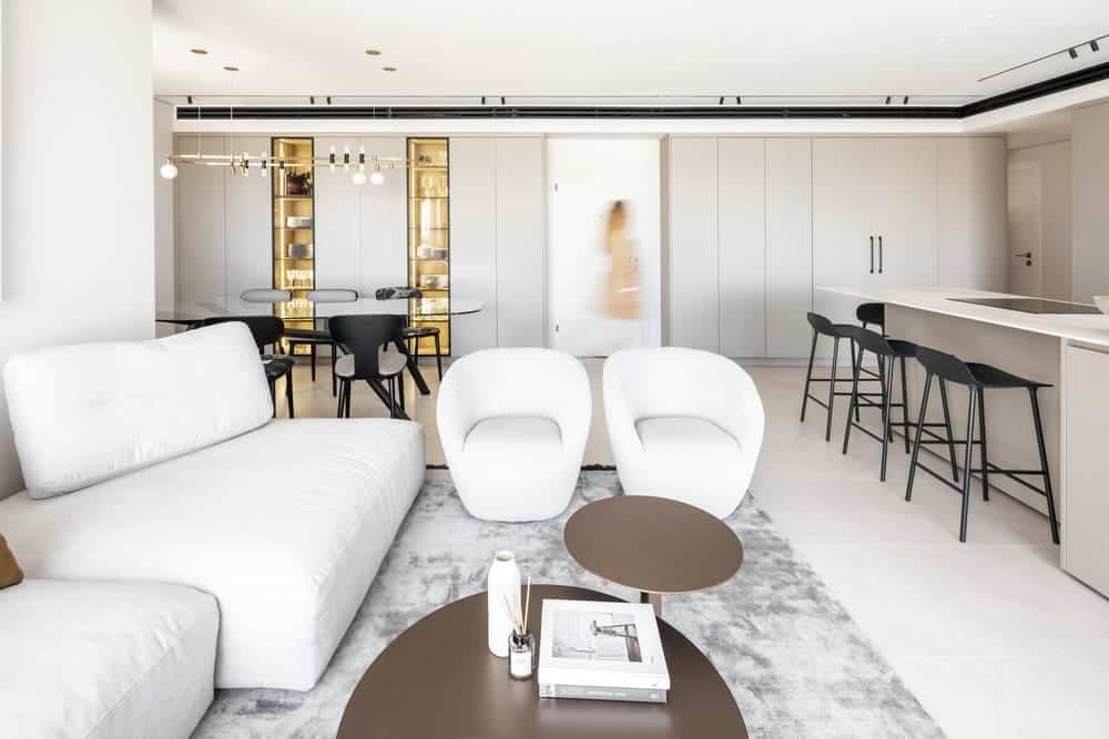 Holon Apartment / FT Design